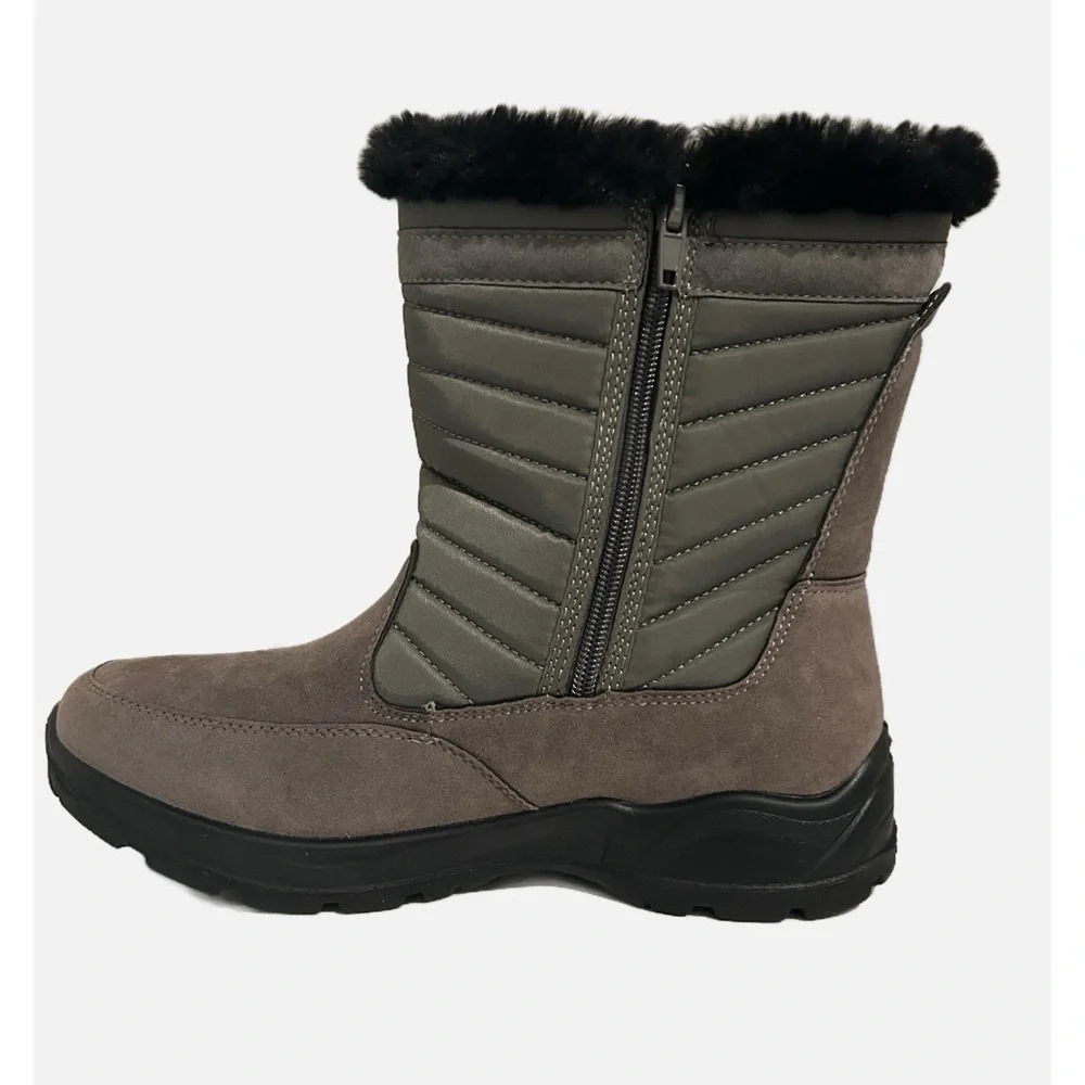 NWB Easy Works by Easy Street Frazer Boot. Size 9. Grey. Waterproof. - Picture 2 of 10